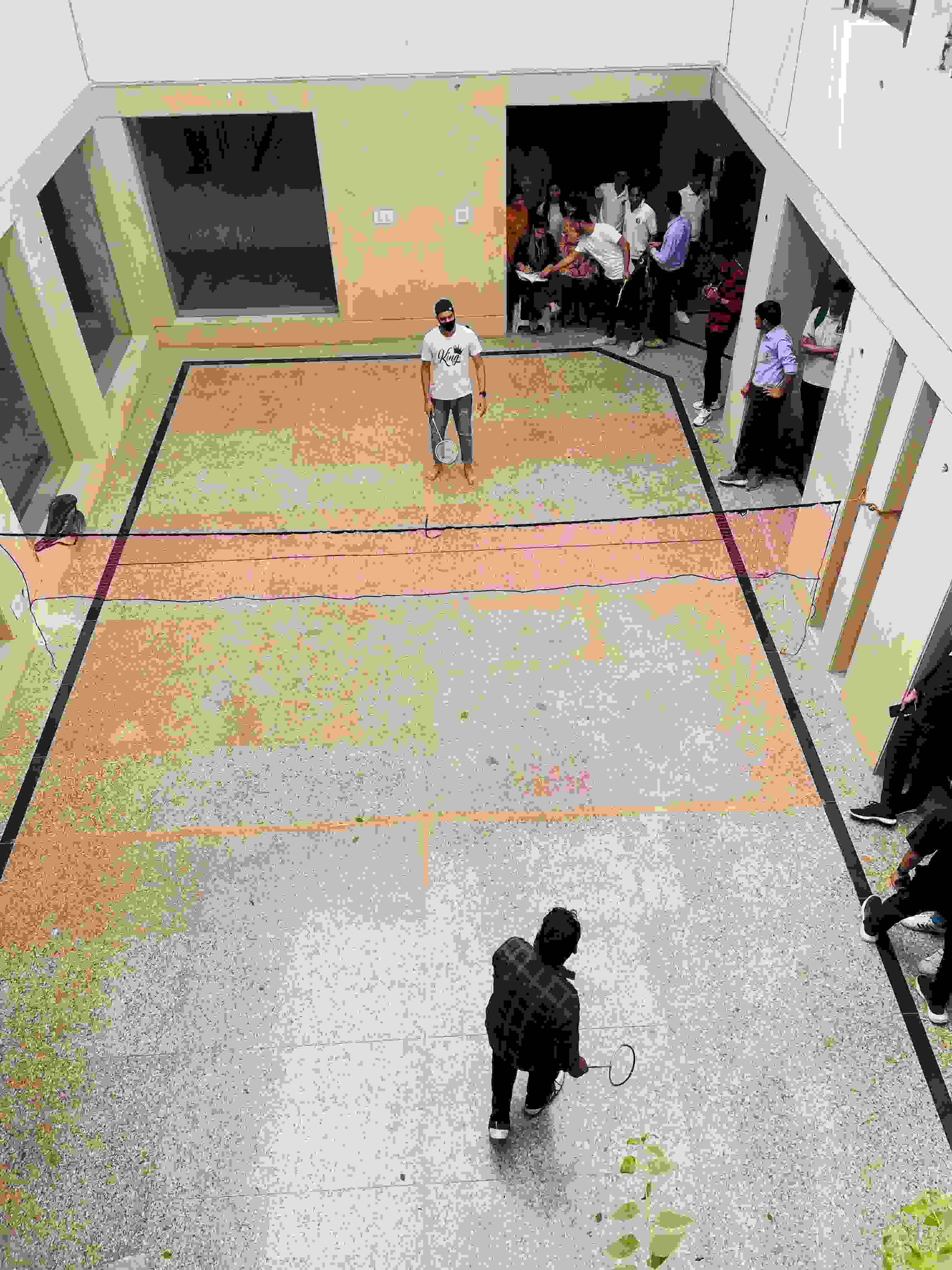 BADMINTON COURT